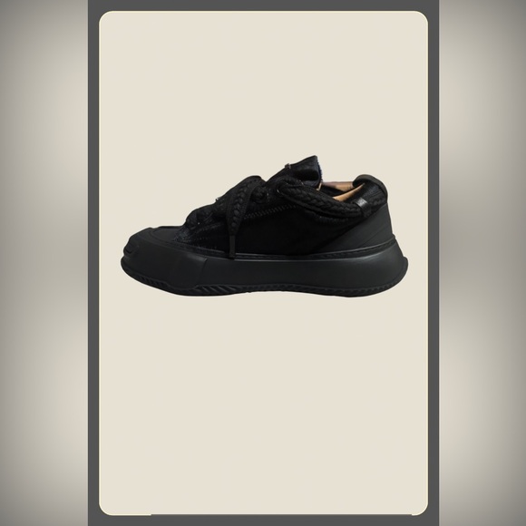 Valabasas 400L Vision Noir Lux      (Limited Series) - Picture 3 of 8